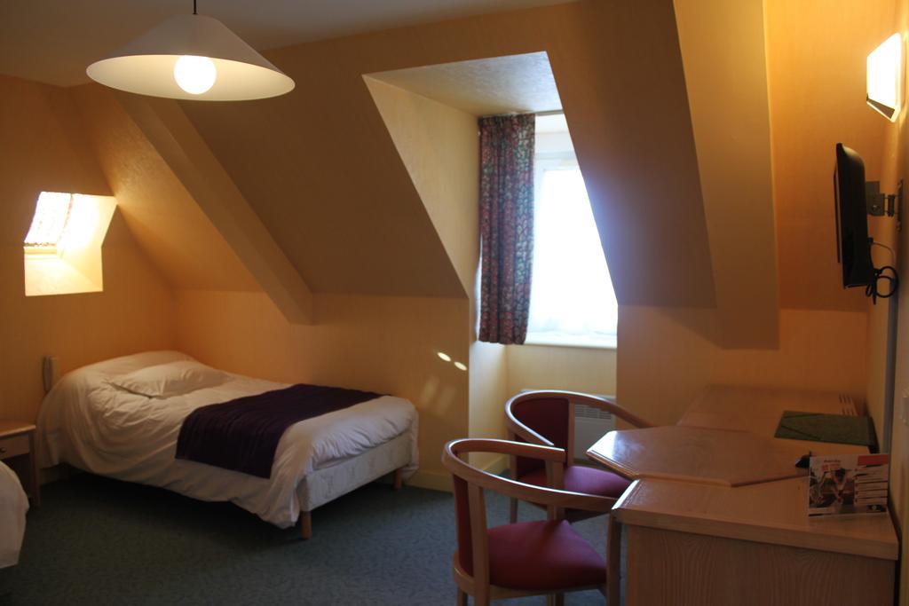 Hotel Des Bains Lancieux Quarto foto